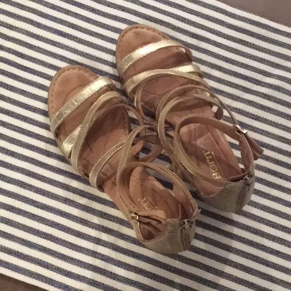 Strapped sandles with 3 qaurter inch heels